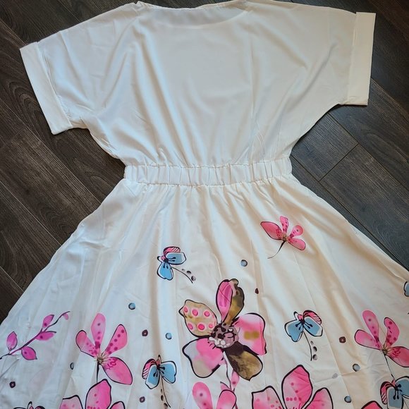 BRAND NEW WHITE  PINK FLORAL DRESS - Picture 12 of 13